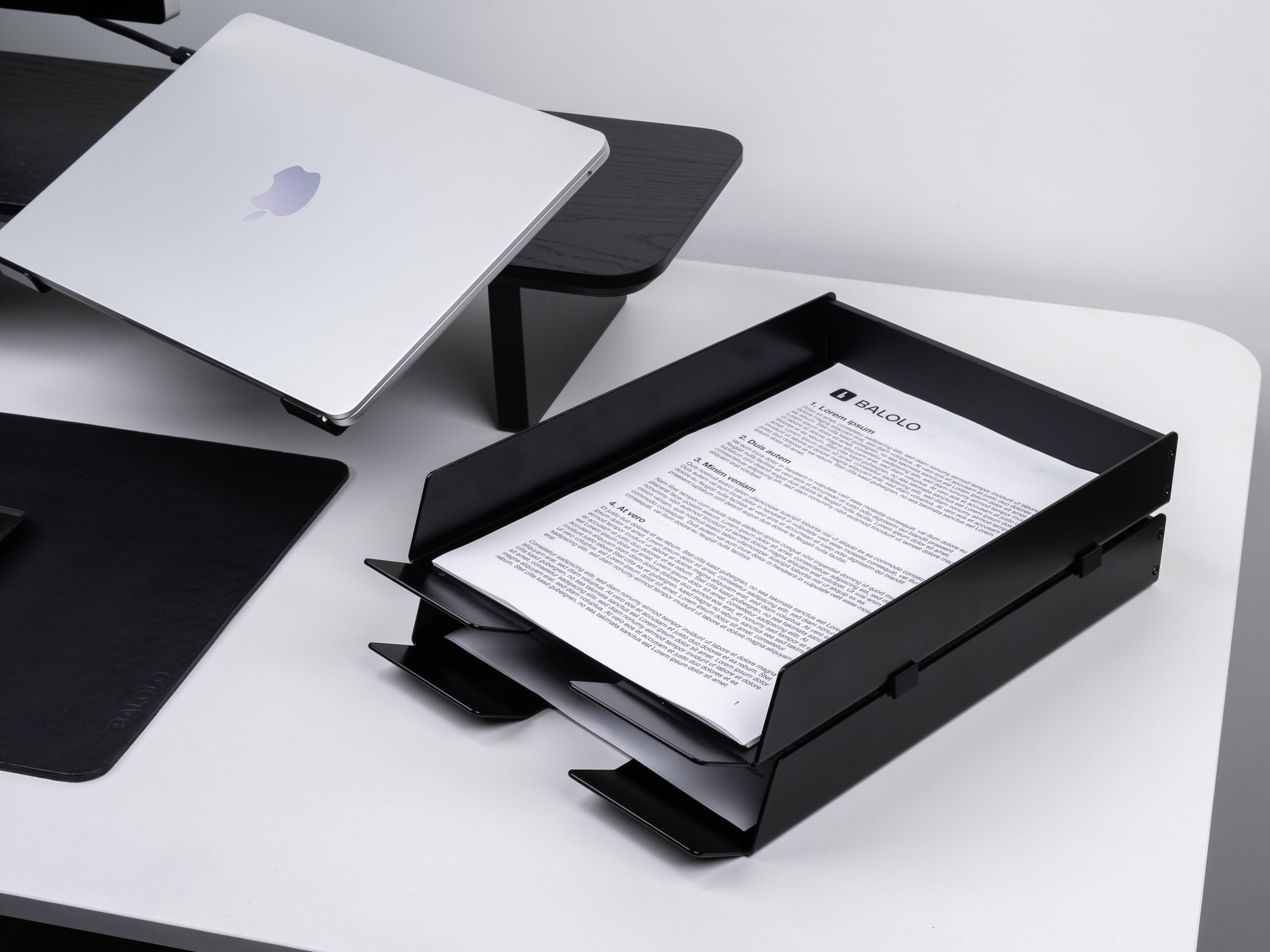 BALOLO, Papierablage, Eichenholz, Dokumentenablage, Ablage Papier, Ablage, Schreibtischorganisattion, Desk setup, paper tray, document tray, desk organizer, desk tray, stackable paper tray, paper tray wood, oak wood #material_All Black