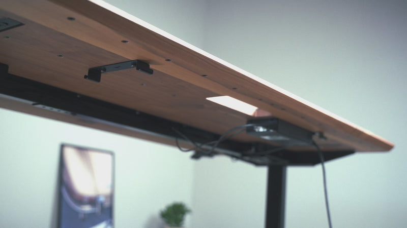 BALOLO, Kabelführung, Kabelmanagement, Kabel Organisation, organisierte Kabel, Cable Tray, Kabelwanne, Cable Management, Cable Organizer, organized workspace, aufgeräumter Arbeitsplatz, Home Office, Schreibtischzubehör, Schreibtischorganisation, ergonomisches Arbeiten